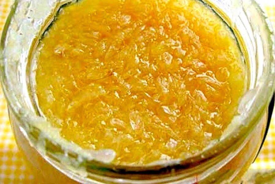 Για να αυξήσει την ισχύ, ένας άνδρας μπορεί να παρασκευάσει μέλι τζίντζερ σύμφωνα με τη συνταγή